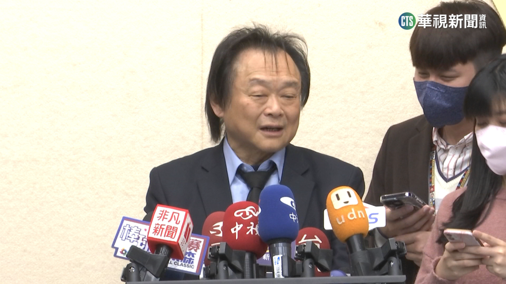 紅毛猩猩說　王世堅自嘲：年少輕狂沒保養好頭髮