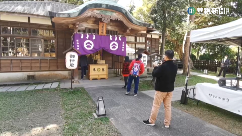 連假倒數！　基隆廟口湧人潮　宜蘭小吃排長龍