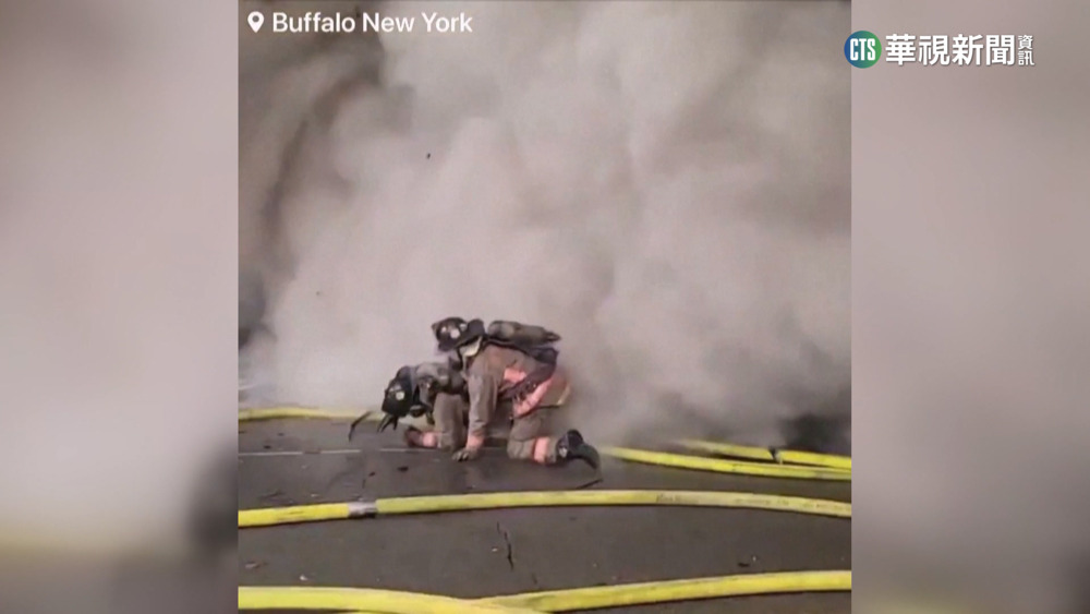 紐約水牛城市區大火 火場爆炸1消防員喪命