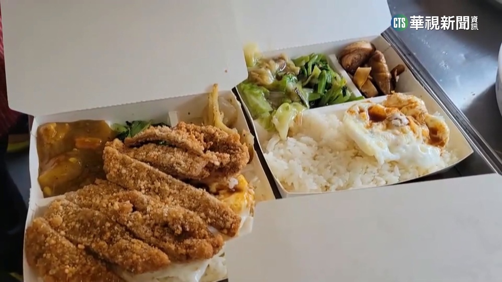 屏東排骨飯加蛋35元　高雄雙拼便當百元有找