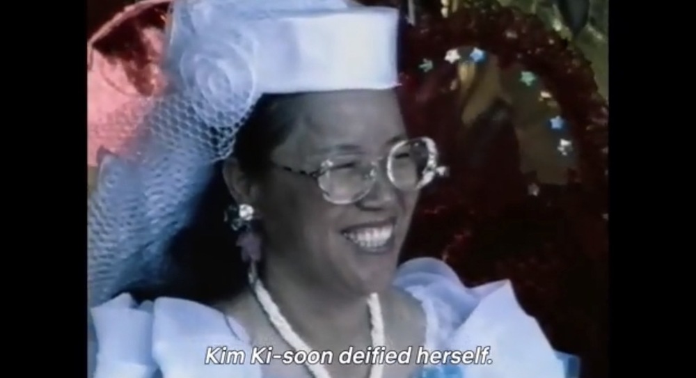 Netflix紀錄片揭韓邪教主創「新娜拉唱片行」　粉絲怒喊抵制　五大唱片回應！