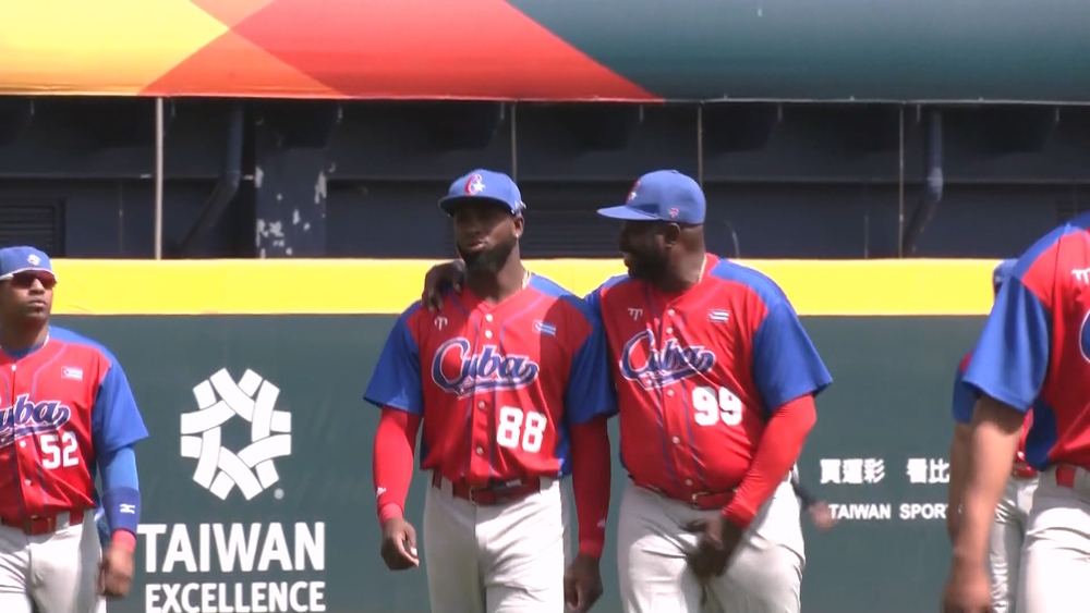 白襪二壘手孟卡達炸裂2分砲 古巴單場14安6比0完封中職衛冕軍