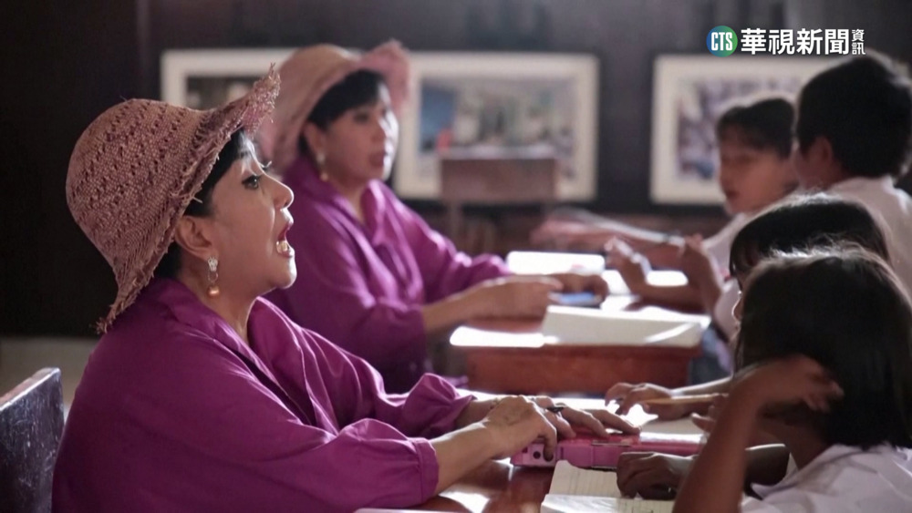 印尼「雙胞胎媽媽」無私辦學　照顧栽培弱勢兒童