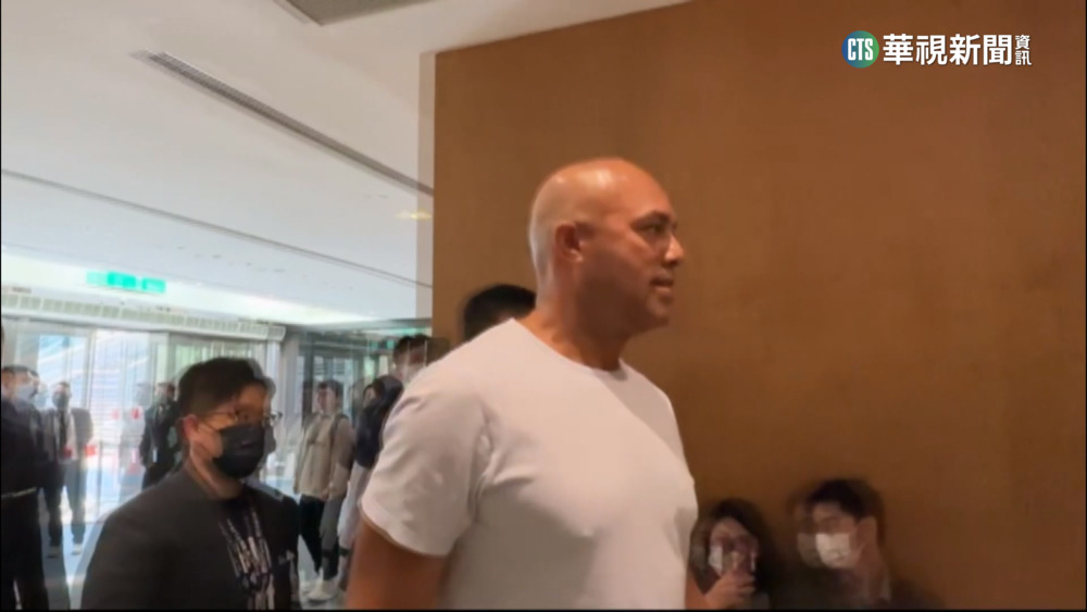 李維拉大啖小籠包　再登101俯覽台北之美