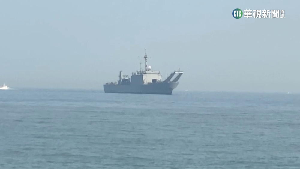 中平軍艦現蹤桃竹圍外海　測試航線進行通聯