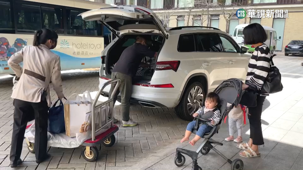 酒店起火疏散旅客　員工「井然有序」發毛巾、水