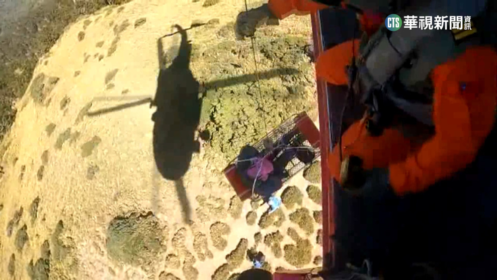 女山友挑戰奇萊南峰　疑腳骨折求救警消