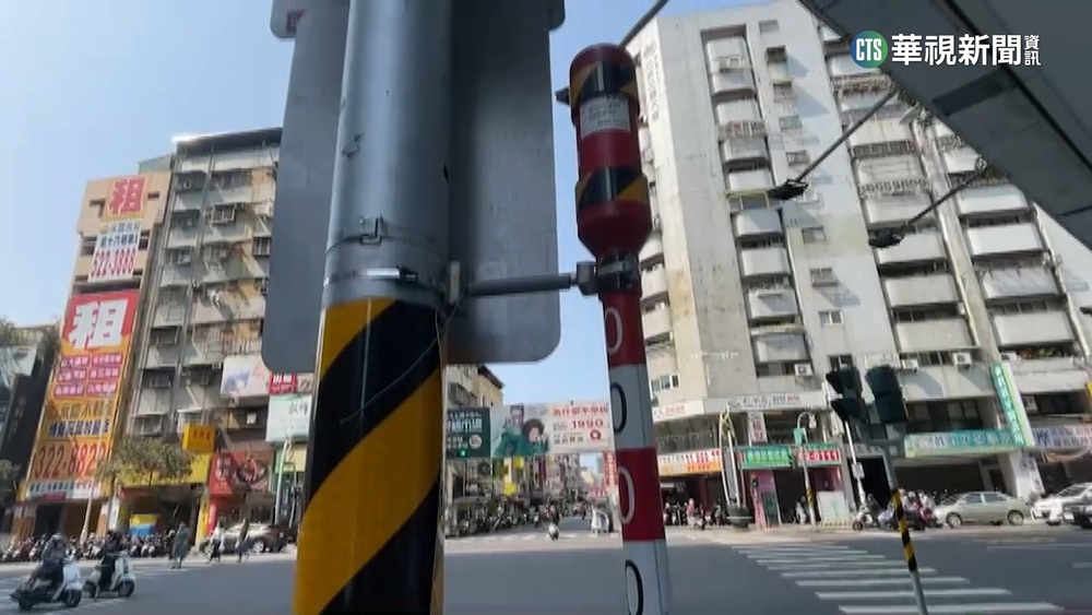 街頭驚見「神祕桿子」　高市府解答：淹水感知器
