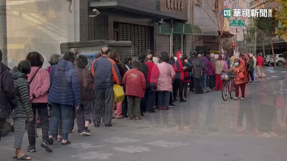 台南這間店有蛋！消費者凌晨5點大排長龍