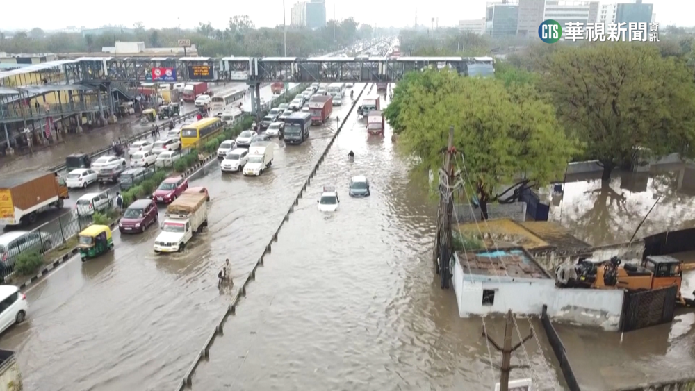 印泰冰雹暴雨壞天氣　造成破壞.亂交通