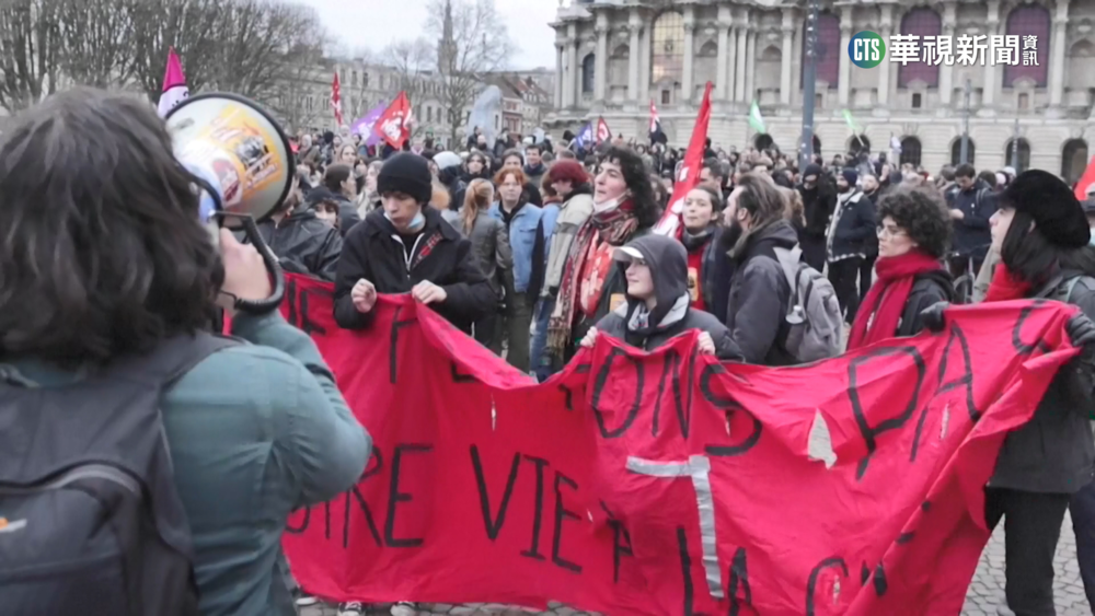 退休改革風暴！法政府挺過不信任　民眾不滿續罷工