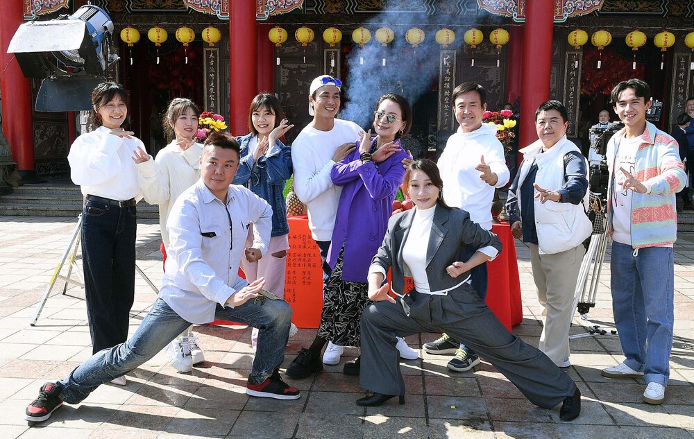 金鐘視帝陳亞蘭最新力作《勇氣家族》向金鐘招手喊話!