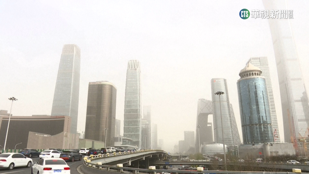 今年最強沙塵暴襲中國華北東北　北京隱身霧霾中