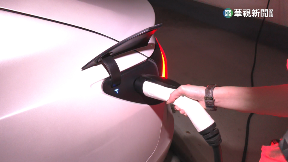 台中公家充電停車格7月起要收費　一天最高940！