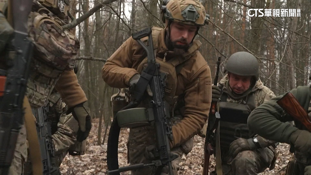 戰事膠著1年...死傷攀升　烏軍精神崩潰入院