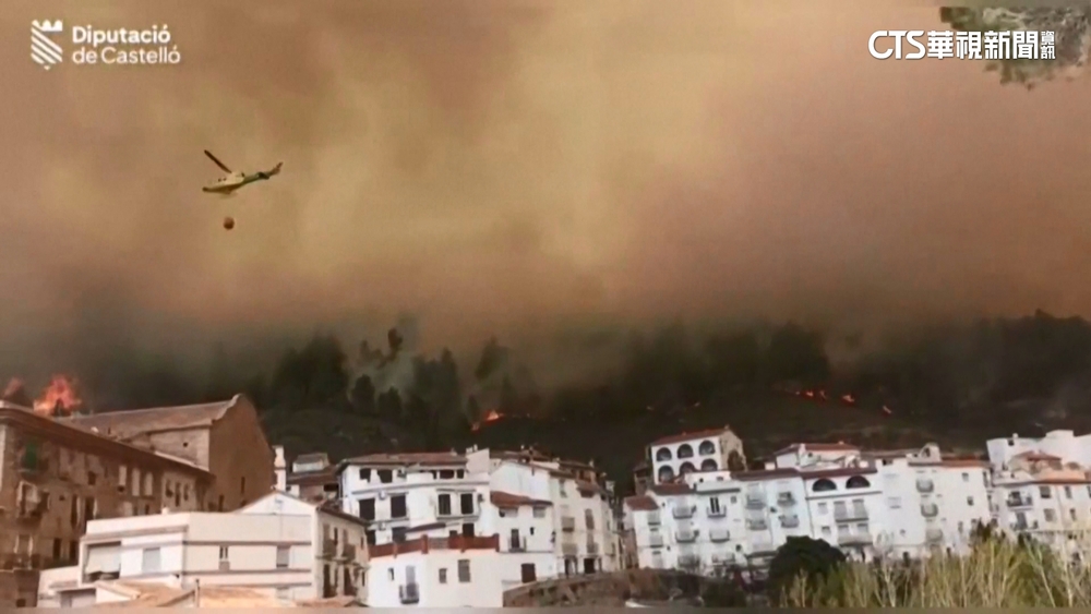 西班牙東部野火燎原難熄　1500人被迫撤離