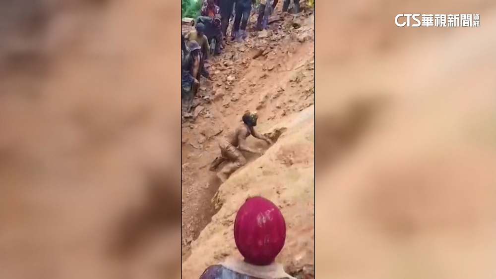 比死神快一步！　剛果礦坑坍塌　2分鐘救出9礦工