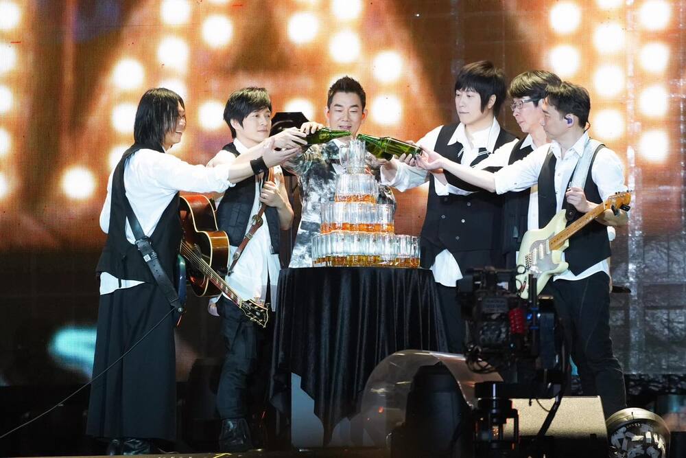 五月天高雄開唱! 嘉賓任賢齊大爆阿信往事