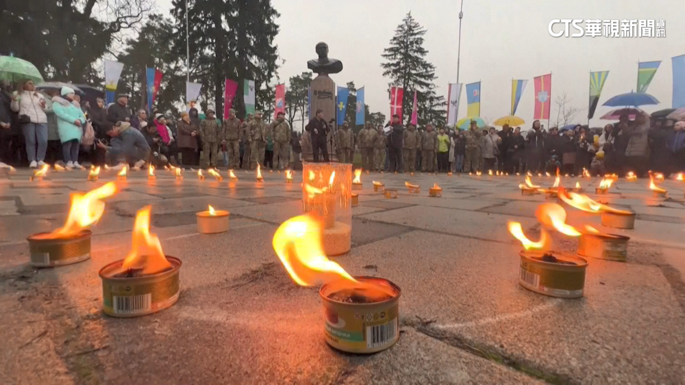 俄軍撤出布查週年　烏克蘭紀念遭屠殺死難者