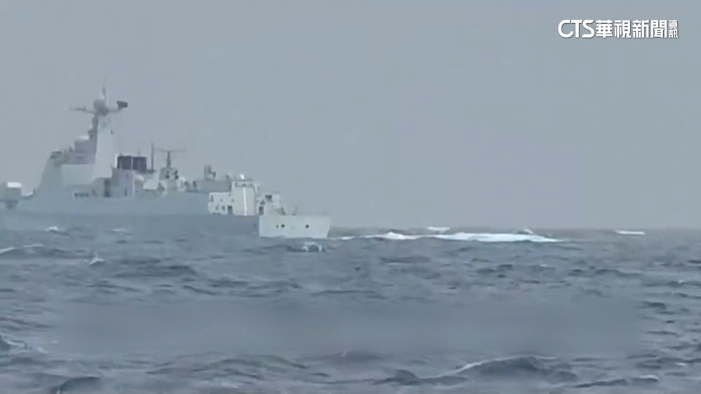 共軍圍台軍演　國軍.海巡艦艇出動對峙