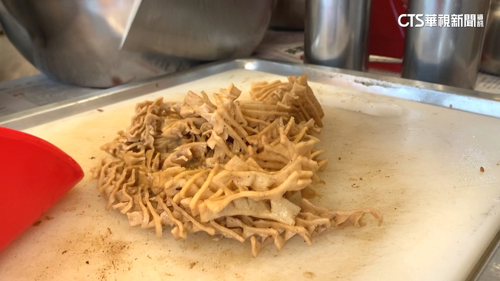 你有吃過嗎？　墾丁東山鴨頭菜單出現「樓梯」「天梯」