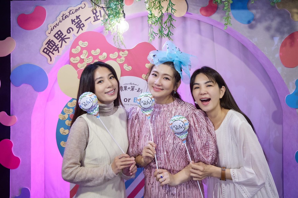 Selina公開寶寶性別「多了一位小勇士」 4個月孕肚美照曝