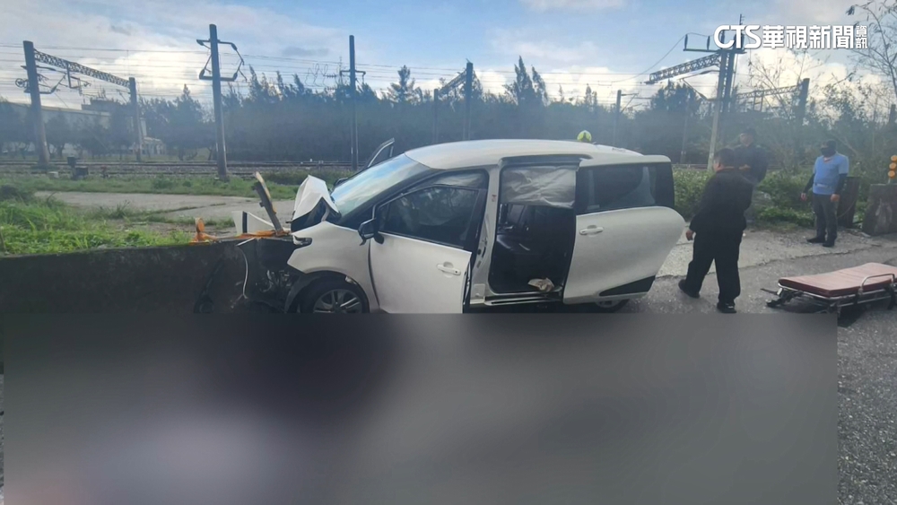 西班牙遊客自駕遊花蓮自撞水泥墩　妻死兒重傷