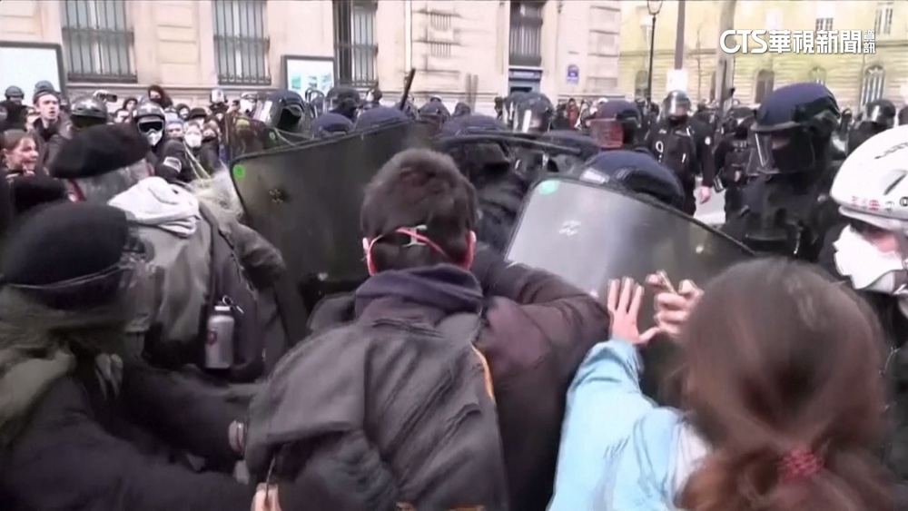 法國反年金改革新一波抗議　警民衝突火爆