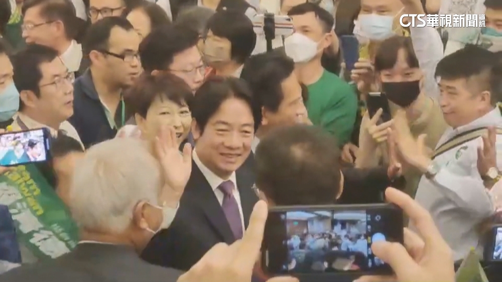 防日相遇襲重演！　副總統出席活動「隨扈貼緊緊」