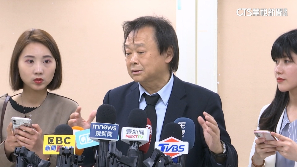 收陳時中畫作酸何志偉　王世堅：不會隨便丟地上