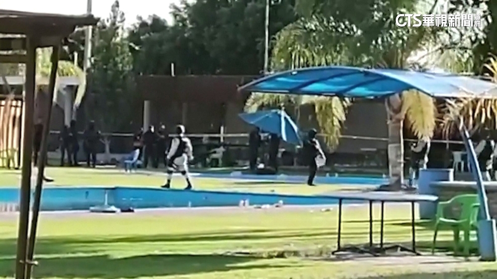 墨西哥渡假村遭多名槍手闖入　掃射泳池7死