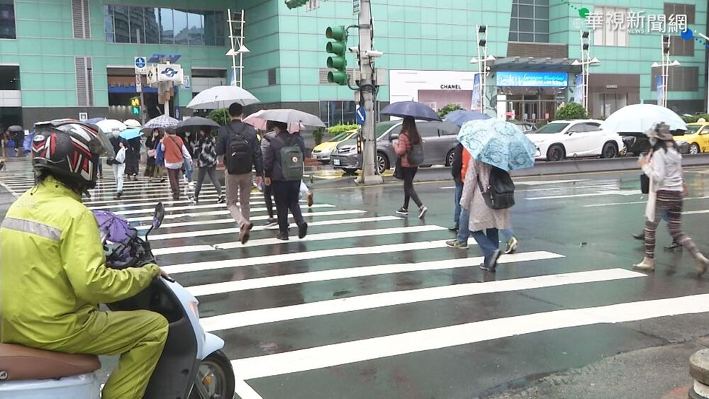 下班要注意！9縣市「大雨特報」：注意雷擊、強陣風