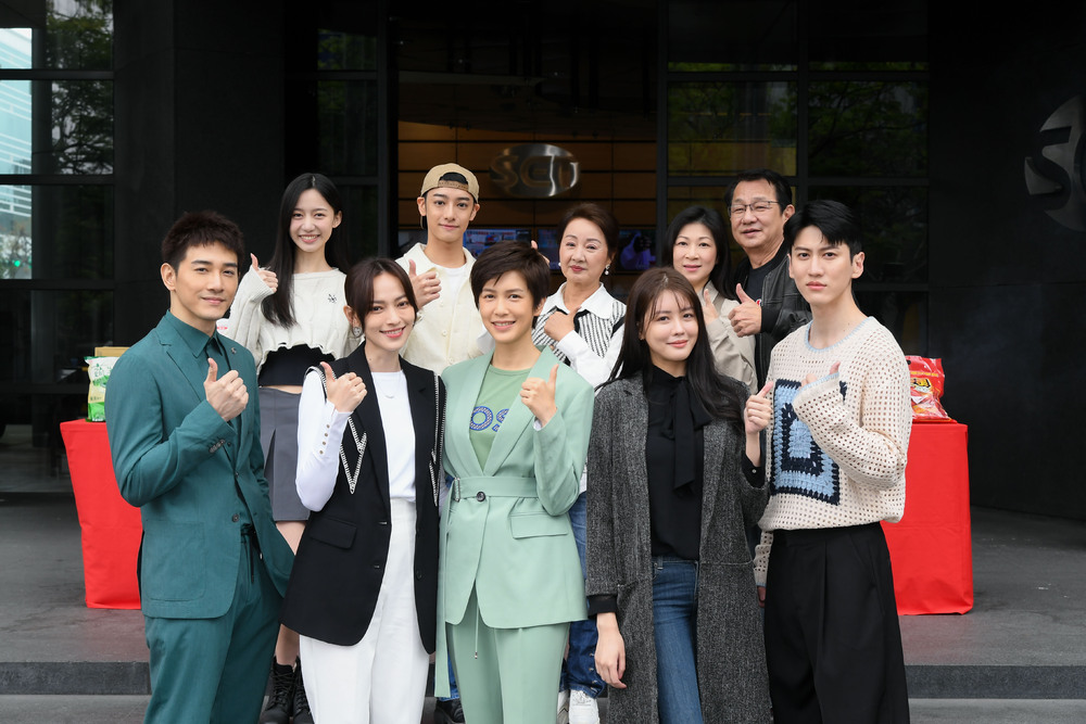 華視、三立八點新都會愛情劇《鬼之執行長》開鏡