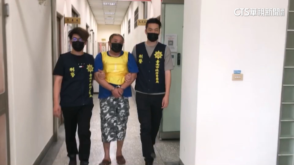 行車糾紛攔車毆人疑對空鳴槍　警逮1人起獲槍毒