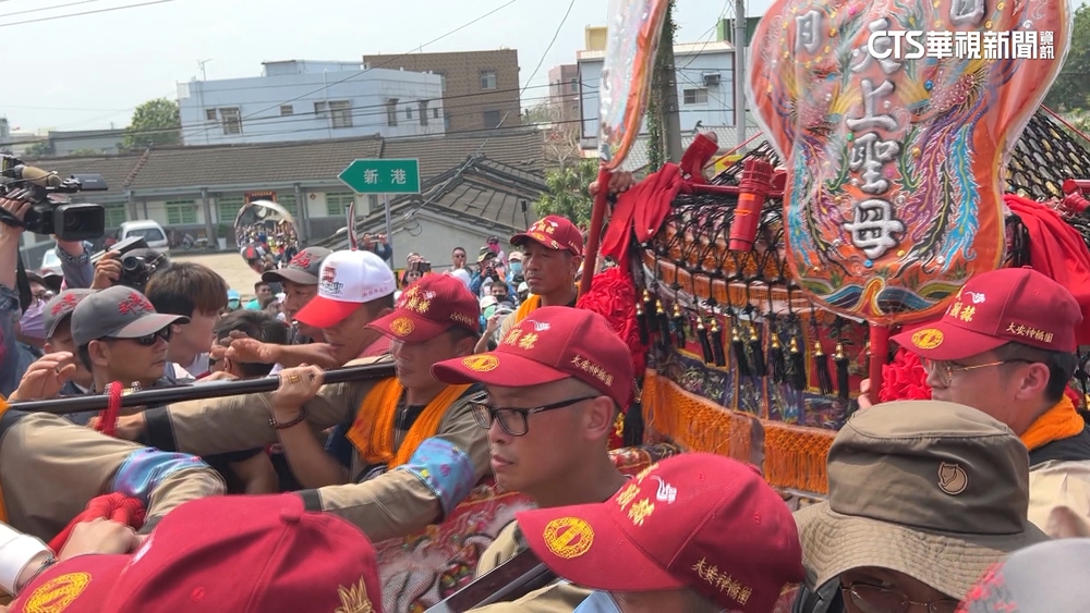 遶境Day3！　大甲媽駐駕奉天宮　信眾熱情恭迎