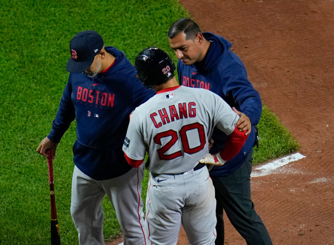 張育成左手鉤狀骨骨折！進入10天傷兵名單 週四開刀將缺陣6週