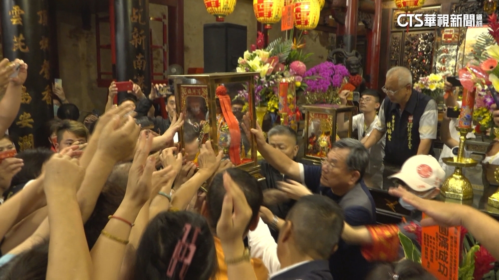 大甲媽昨夜啟程回鑾　今晚將駐駕西螺福興宮