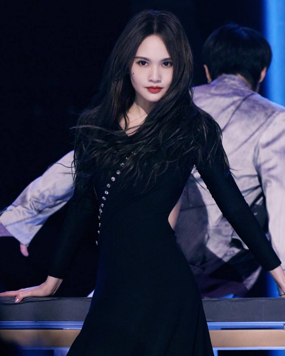 宣傳演唱會卻動怒？網友再提「海鮮說」　楊丞琳罕見正面回擊