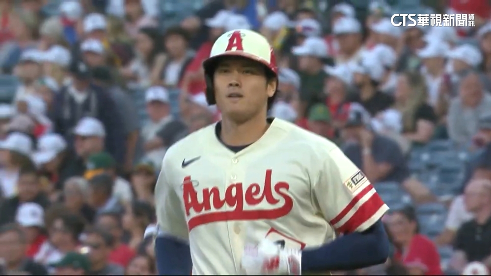 就愛打「同梯」藤浪！　大谷翔平敲安打加碼第6轟