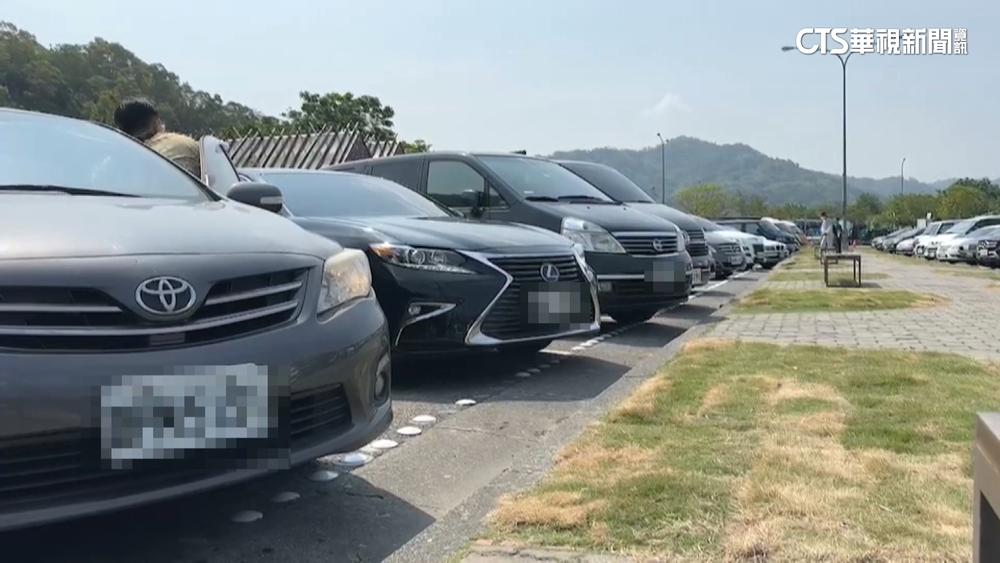 國道服務區限停4小時　共乘出遊小心拖吊挨罰