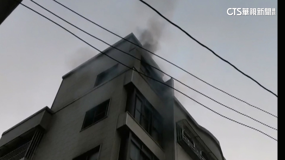 同棟公寓一晚連燒兩次　住戶疑遭人為縱火