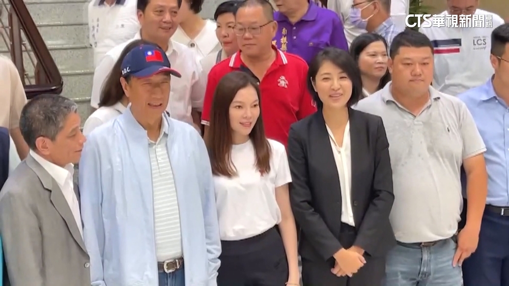 郭台銘會許淑華　請益之旅首見藍營縣市長
