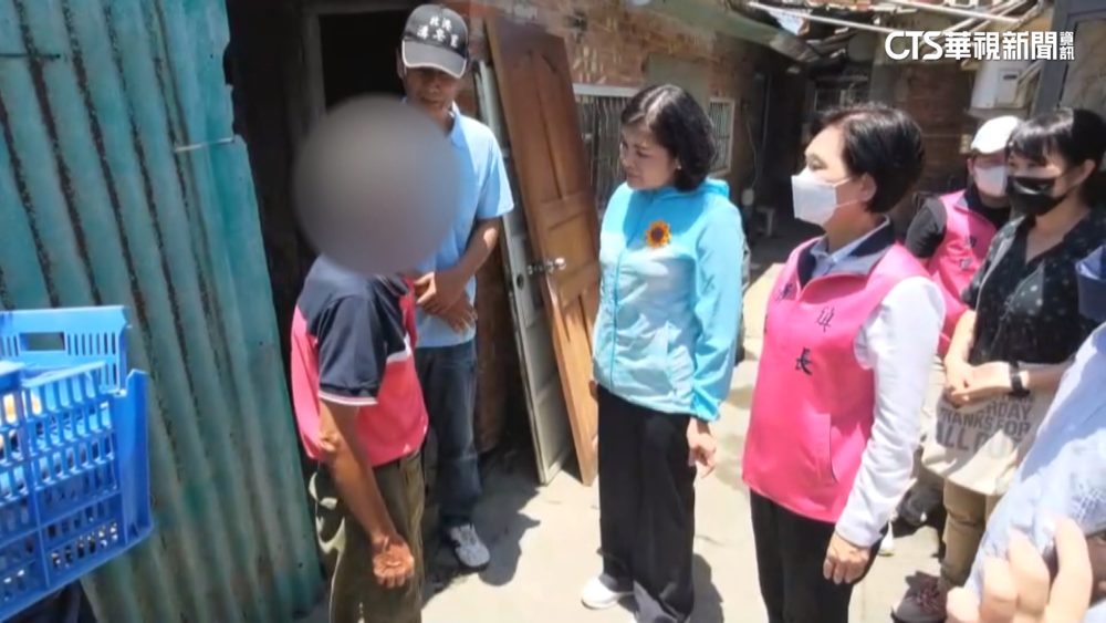 3口擠10坪！里長拍片幫求援　縣府媒合助重建