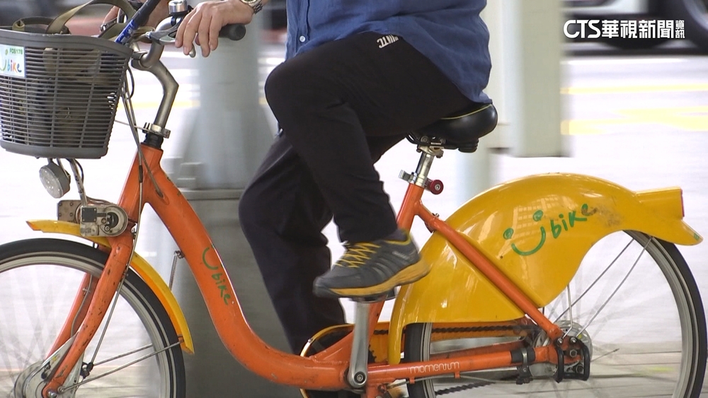 YouBike臨停10分鐘被偷騎　作家嘆「還得付費」
