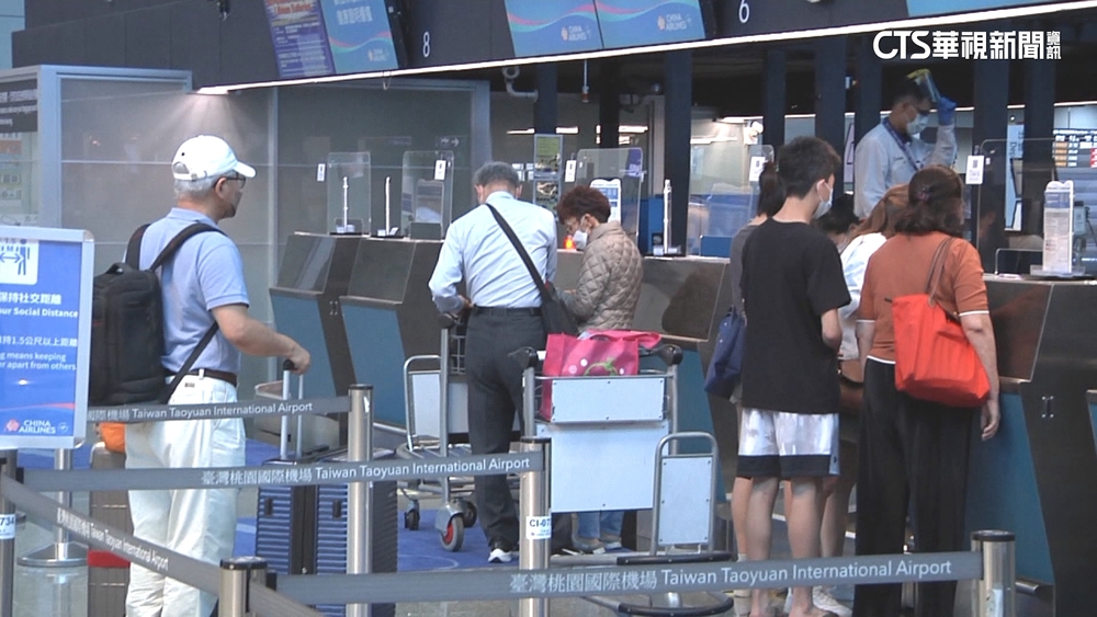 星宇延誤睡機場！　加保「旅遊不便險」可賠萬？