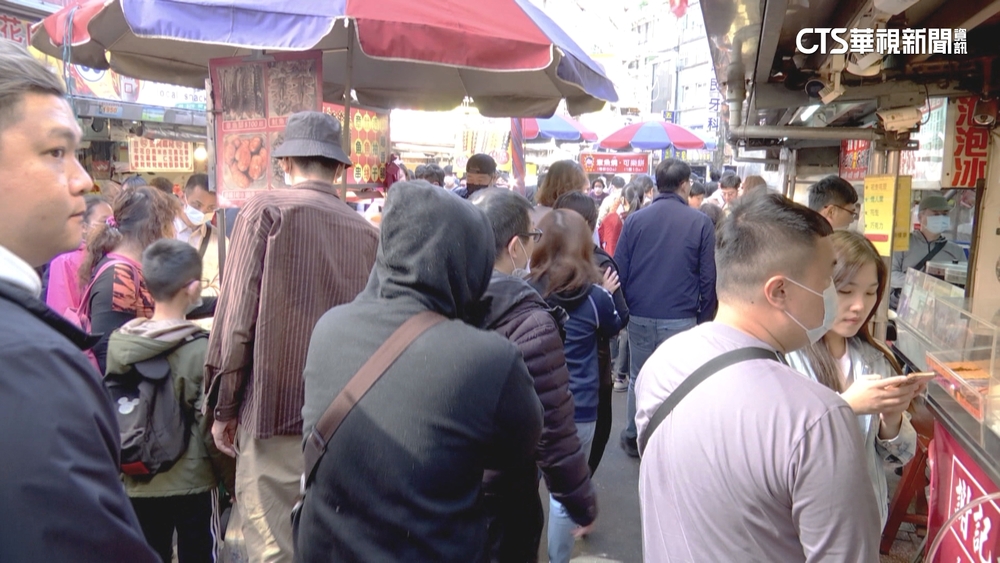 旅台日本作家讚台11優點　首推「最有人情味」