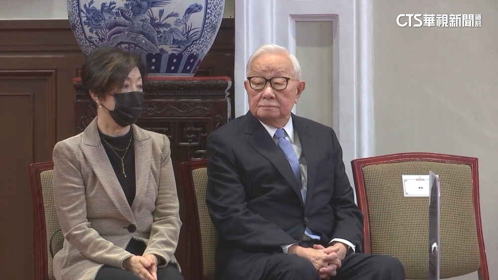 郭台銘今晚板橋造勢　張忠謀妻將到場力挺