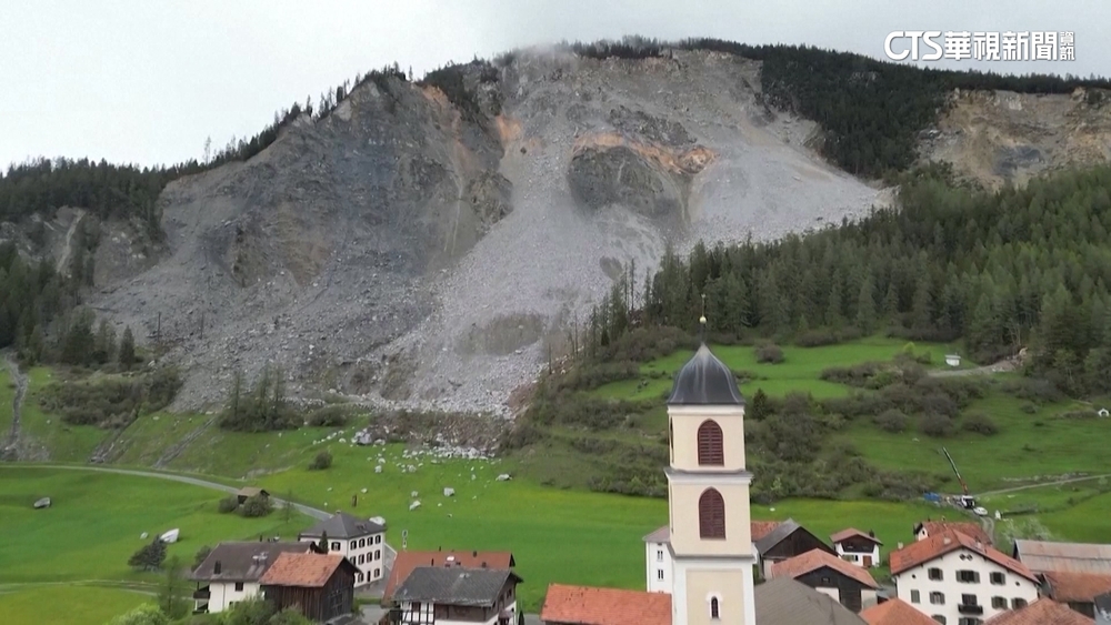 憂大片巨石崩塌　瑞士東部一村莊全村撤離