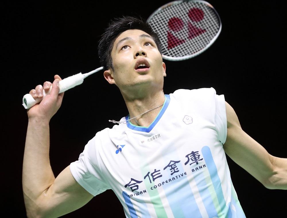 分組第1危險！周天成不敵李梓嘉　中華隊蘇迪曼盃1比2暫時落後馬來西亞