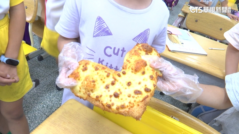 搶攻520商機！　業者推「愛心造型」比薩幫你表白